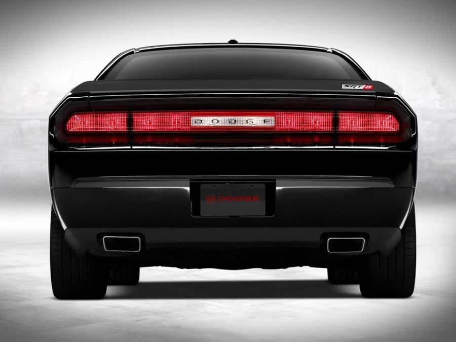  Dodge Challenger SRT8 2008 года  (фото 13 из 356)